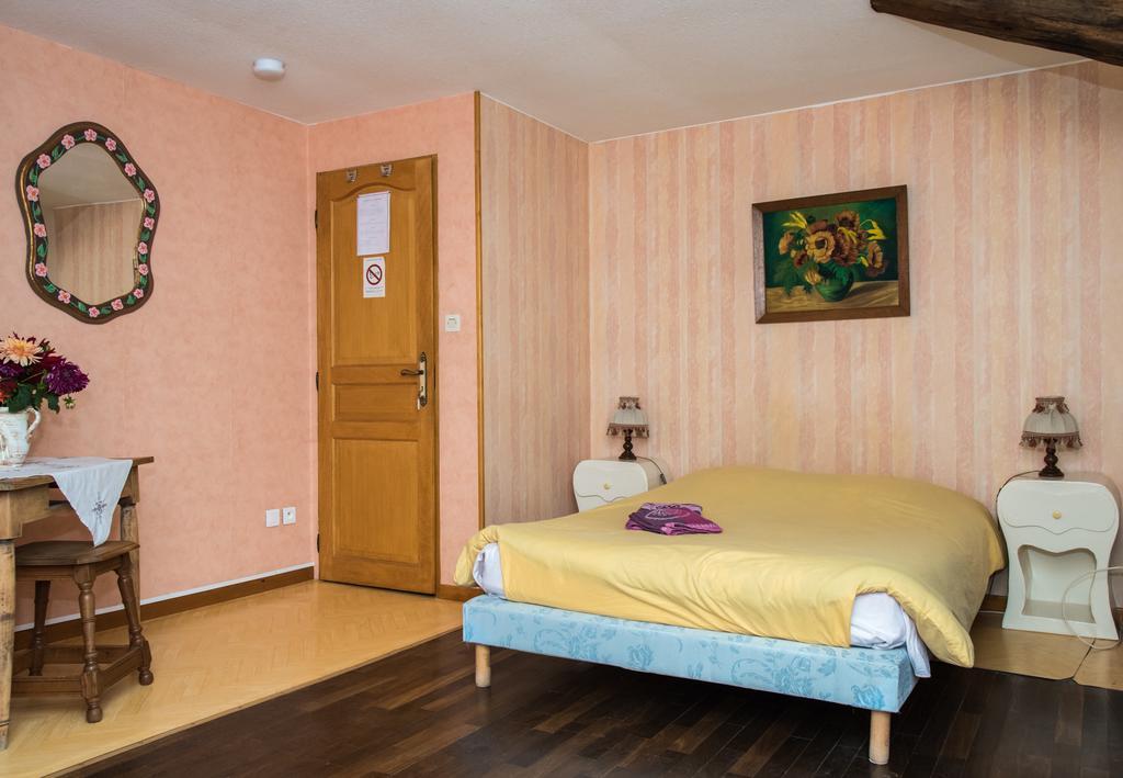 La Ferme Des 3 Suissesses Panzió Saint-Paul  Kültér fotó
