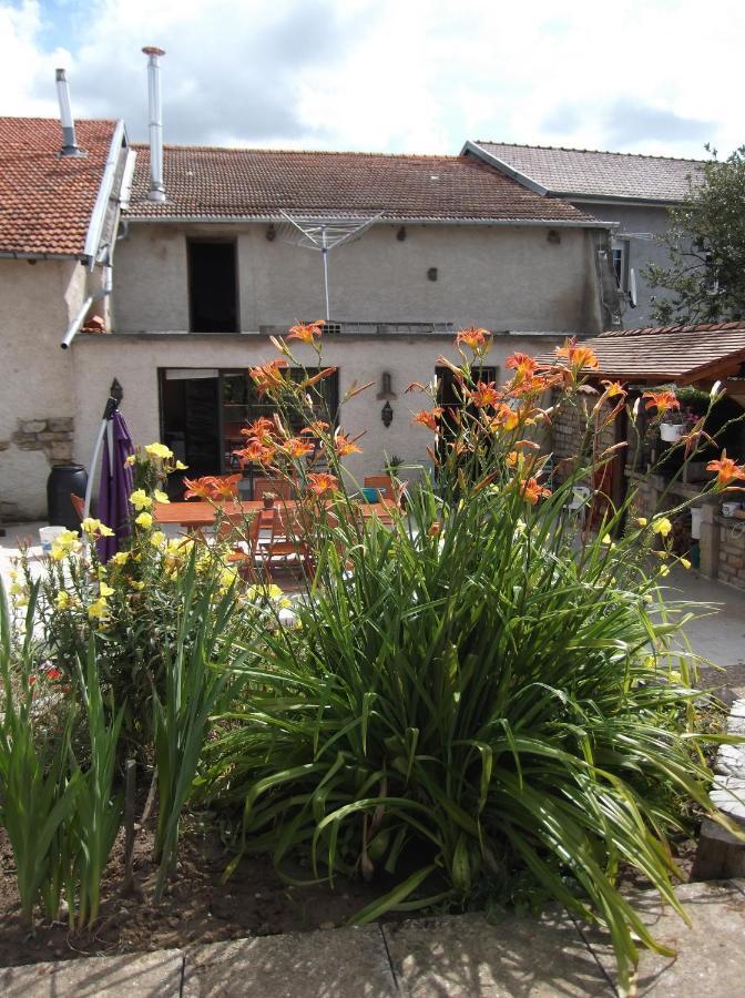 La Ferme Des 3 Suissesses Panzió Saint-Paul  Kültér fotó